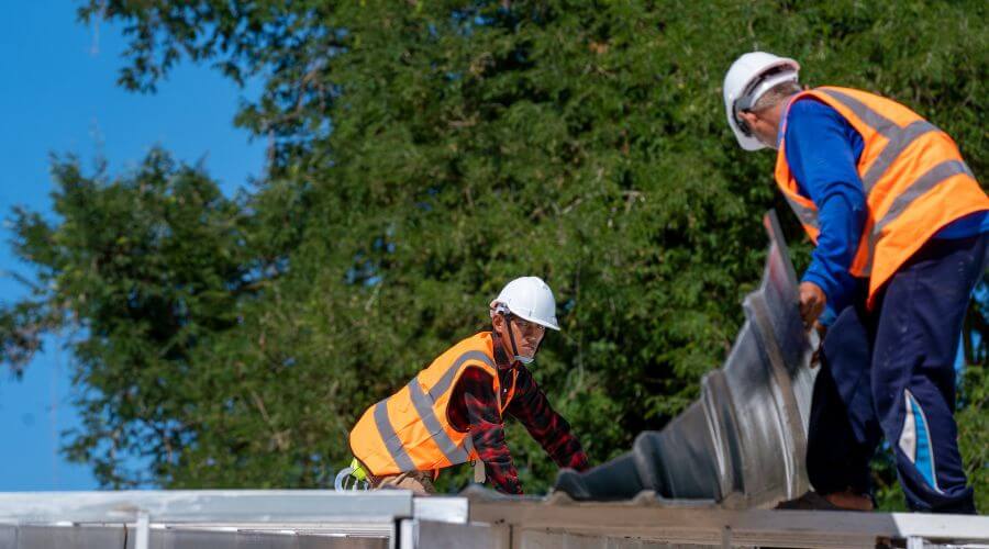 Professional Flat Roofing Installation in Linn Creek, MO